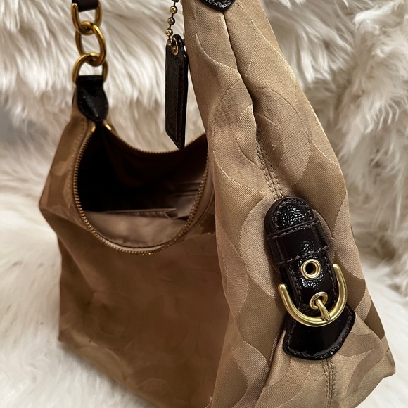 Tan/Brown Vintage Coach Purse - Picture 12 of 13